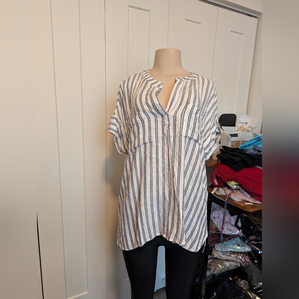 Jones New York Striped Short Sleeve‎ Blouse Size XL